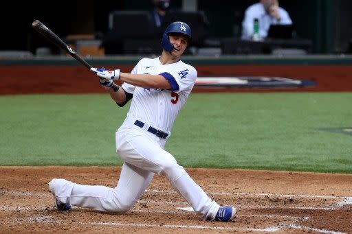 洛杉磯道奇游擊大砲席格（Corey Seager）今天在面對亞特蘭大勇士的比賽，首局就和隊友透納（Justin Turner）上演背靠背全壘打。法新社