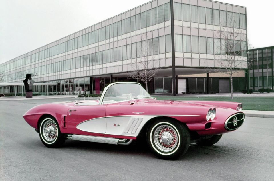 <p>Effectively a rebodied Corvette, the <strong>XP-700 </strong>featured a distinctive nose design design and a bubble-top canopy that had a space-age feel about it.</p><p>Purely a design study, the XP-700 also ditched a conventional rear-view mirror and instead featured a <strong>periscope</strong> for an unobstructed view of the road behind.</p>