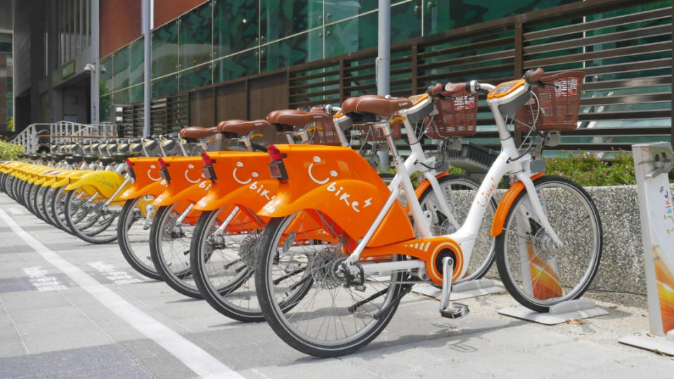 YouBike2.0E電輔車上路凸顯交安問題　立院：全國應一致禁止電輔車上人行道