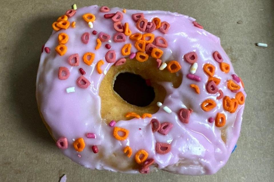 The store received a strawberry frosted doughnut covered in tiny, purple and orange-colored “D’s” that looked suspiciously similar to the doughnut and sprinkles found at Dunkin’ Donuts — which contain dairy and gluten. cindysnacks/Instagram