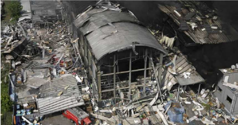 明揚國際屏東廠房火警釀6死、逾百傷，其中4名消防員不幸殉職。（圖／報系資料照）