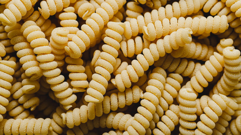 Dry rotini