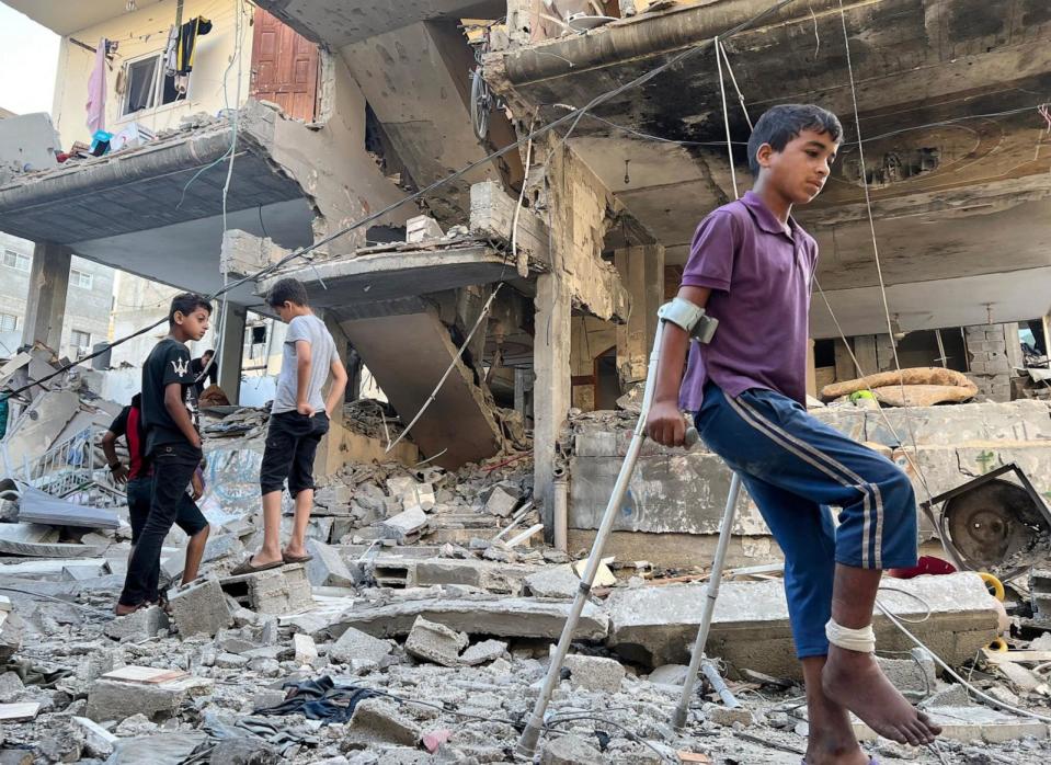 PHOTO: Palestinians inspect the site of a building that was hit by Israeli bombardment in Rafah in the southern Gaza Strip, on May 9, 2024. (APAImages via Shutterstock)