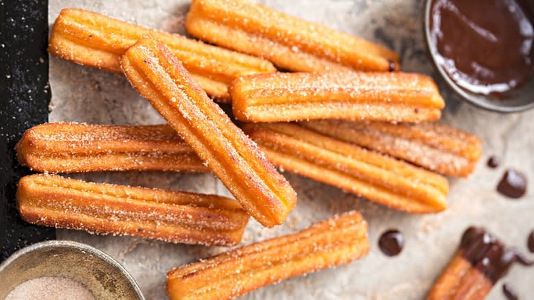 churros and chocolate dipping sauce