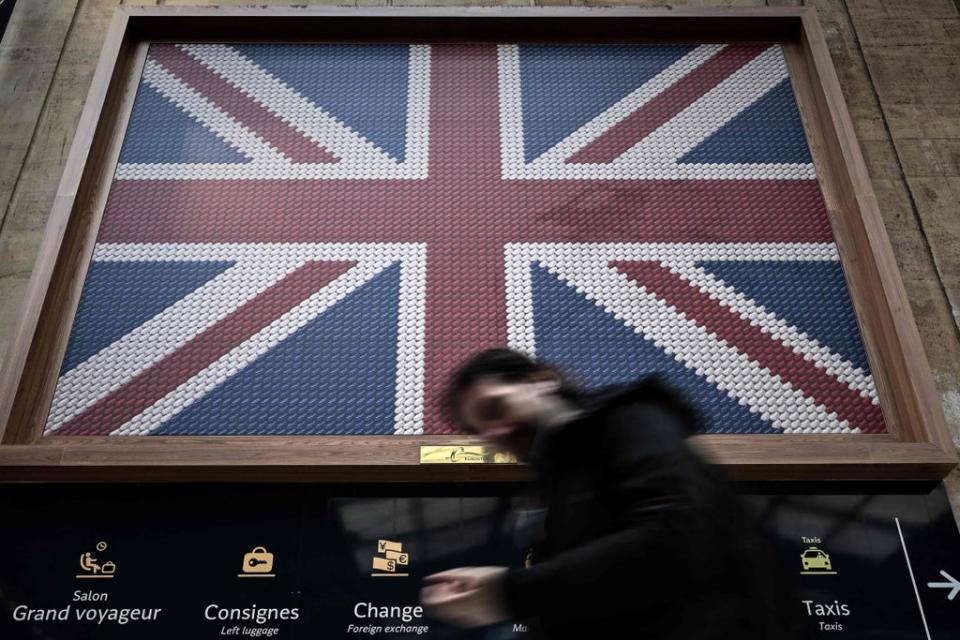 The outlook for the UK economy in 2022 is worse than for 2021 (AFP via Getty Images)