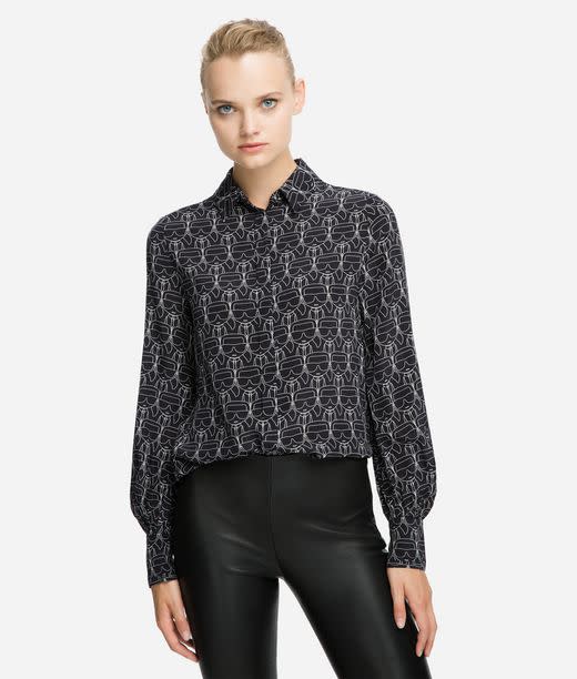 Seidenbluse mit Karl-Prints von Karl Lagerfeld. (Bild: Karl.com)