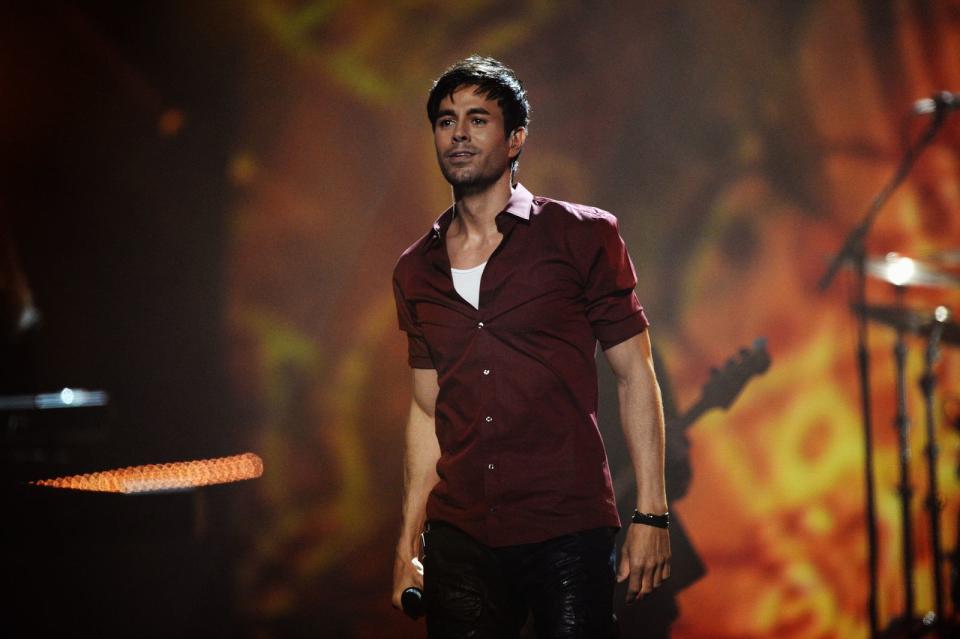 Platz 16: Enrique Iglesias "Bailando"