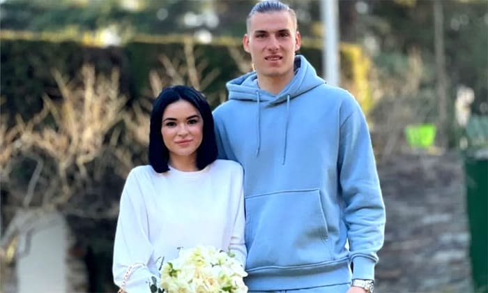 Andrey Lunin y su mujer