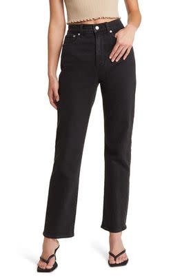 A pair of straight-leg jeans to help you align with your all-black wardrobe while introducing a new cut to your closet