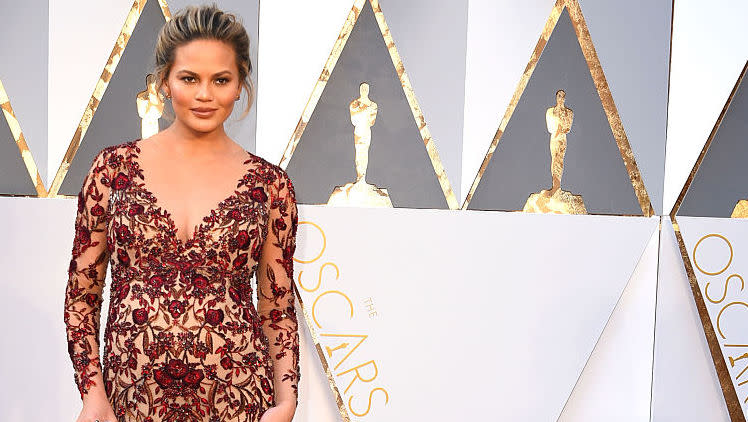 Chrissy Teigen hilariously and honestly opens up about peeing after giving birth