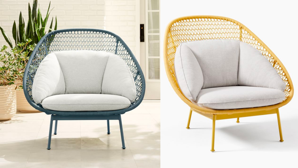 These wicker lounge chairs also have matching ottomans.