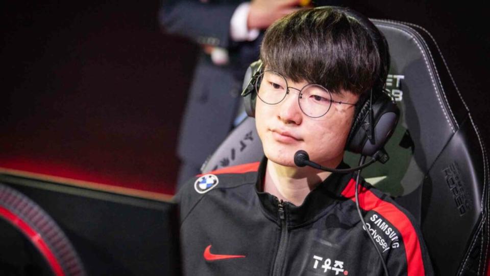 T1's priority is for Faker to recover before he steps back into the competitive scene, but they're confident he'll be ready for the LCK Playoffs. (Photo: Riot Games)