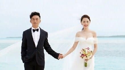 王寶強2010年與馬蓉結婚。（圖／翻攝自微博）