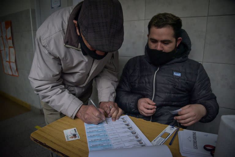 Elecciones 2021; color; votación; padrones; escuelas; paso 2021;política; sociedad;Mar del Plata