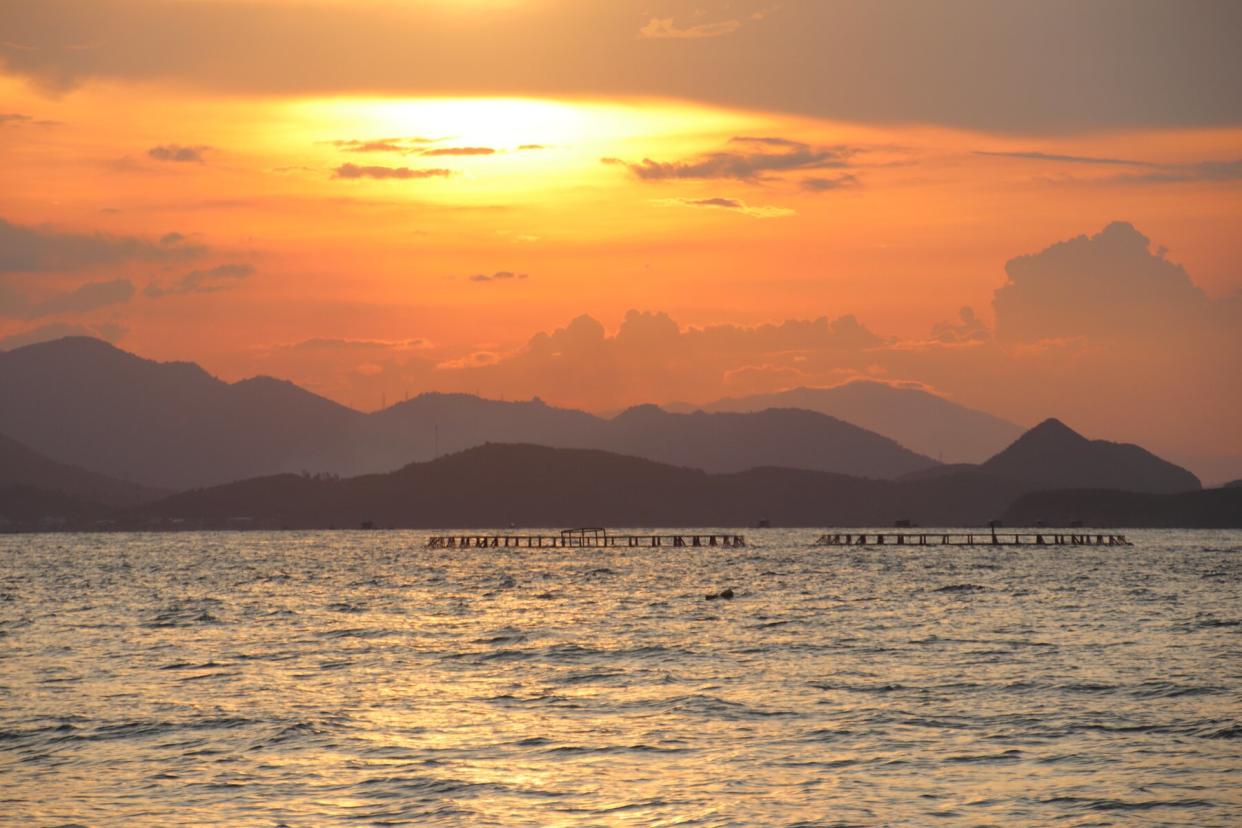 Sunset at Ninh Van Bay