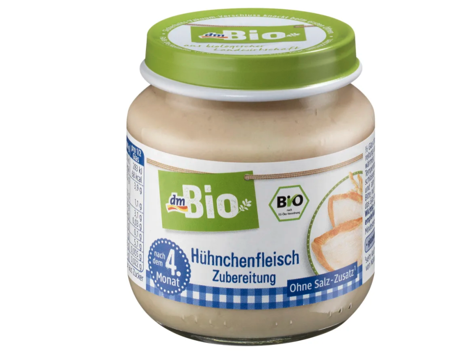 dm ruft vorsorglich den Artikel „dmBio Hühnchenfleisch Zubereitung nach dem 4. Monat 125g“ zurück (Bild: dm)