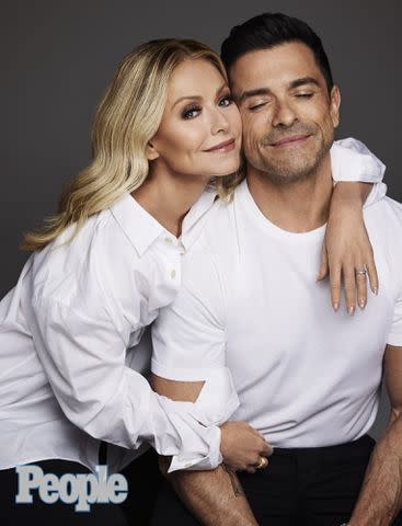 Miller Mobley Kelly Ripa and Mark Consuelos