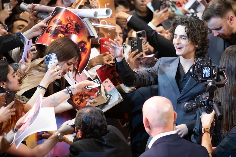 Timothée Chalamet provoca furor entre los fans como se pudo comprobar en su visita a México por el estreno de 'Duna: Parte 2'. (Foto de Angel Delgado/Getty Images)