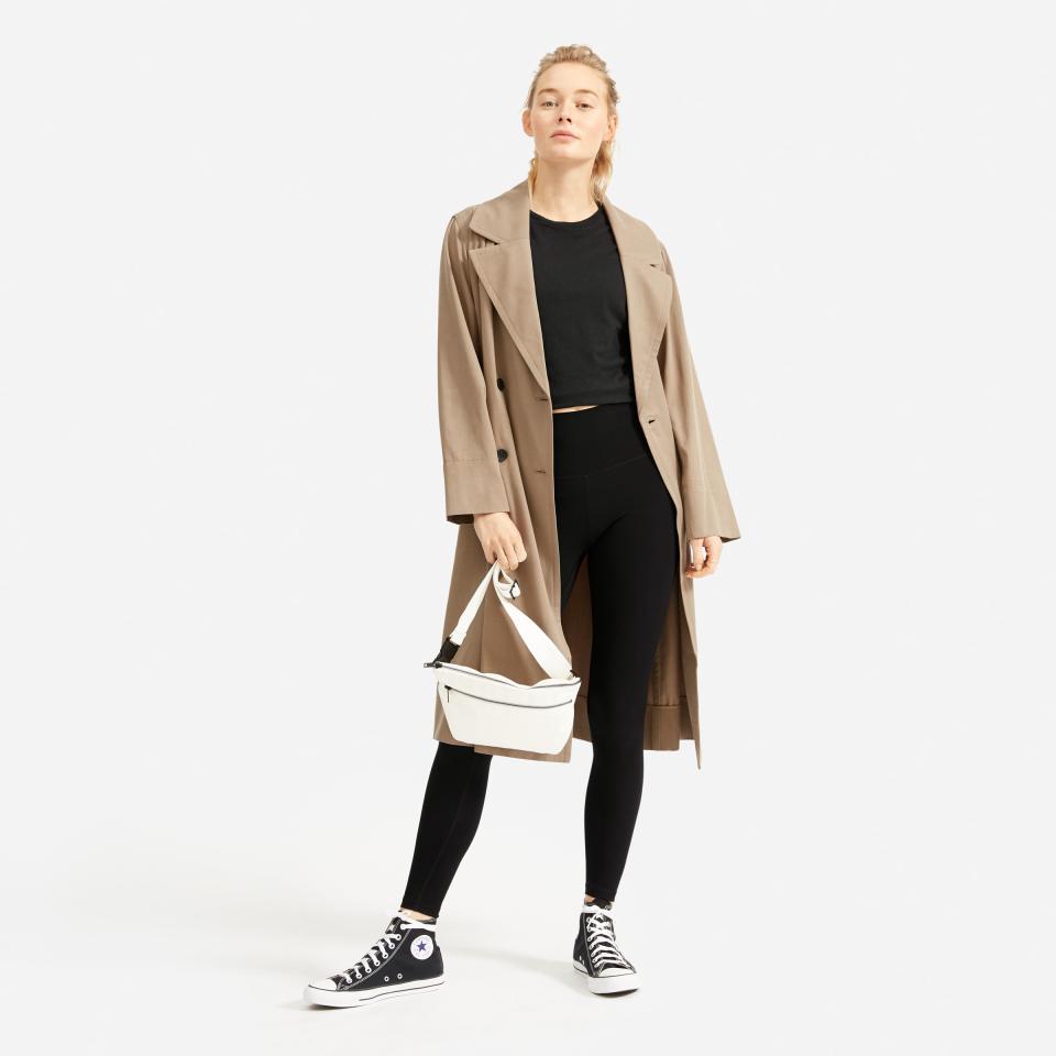 The Performance Legging in Black. (Credit: Everlane)