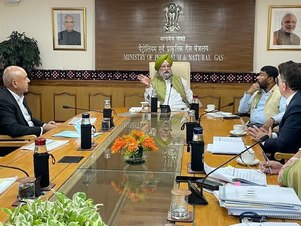 Visuals from meeting of Petroleum and Natural Gas Board (Photo/Twitter/Hardeep Singh Puri)