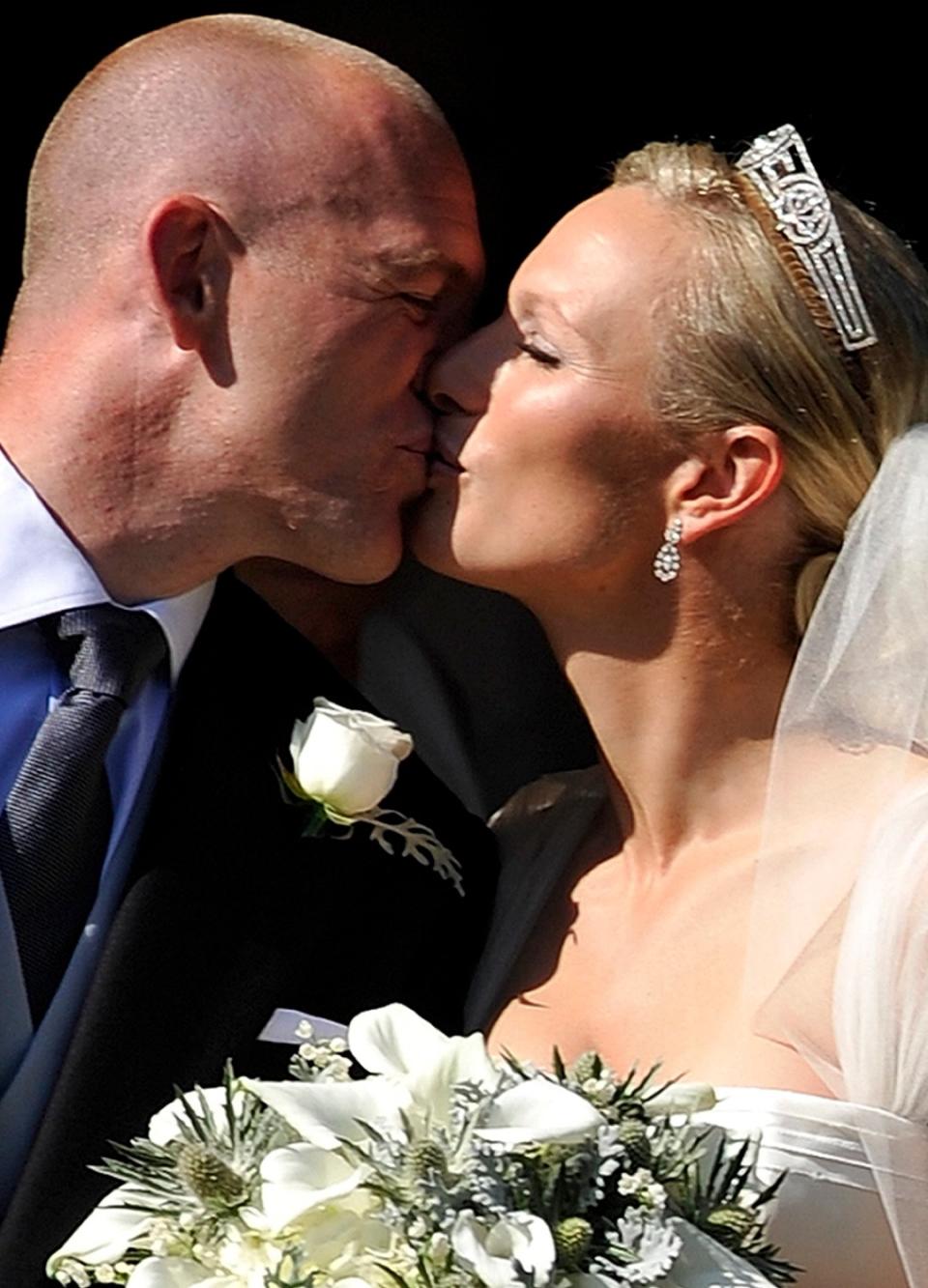 The wedding kiss