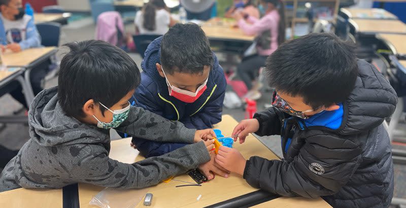 Elementary students at Highland School District 203 in Cowiche, Washington, work on STEM-related projects during an October break in which children were invited to class to continue their education. (Mindy Schultz)