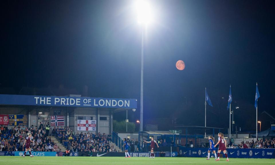 <span>Chelsea’s game against Manchester United at Kingsmeadow was sold-out and also due to be televised.</span><span>Photograph: Pedro Porru/SPP/Shutterstock</span>