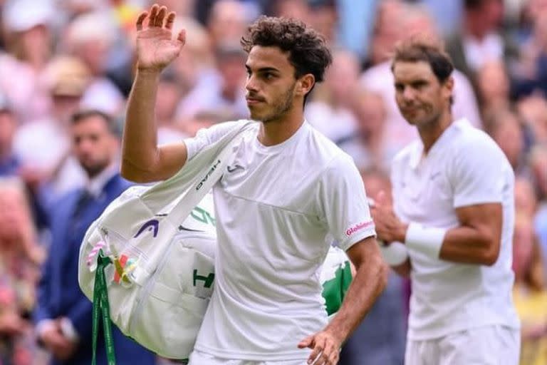 Inolvidable Wimbledon 2022: Francisco Cerúndolo se retira del court central entre aplausos. entre ellos, los de su vencedor, Rafael Nadal