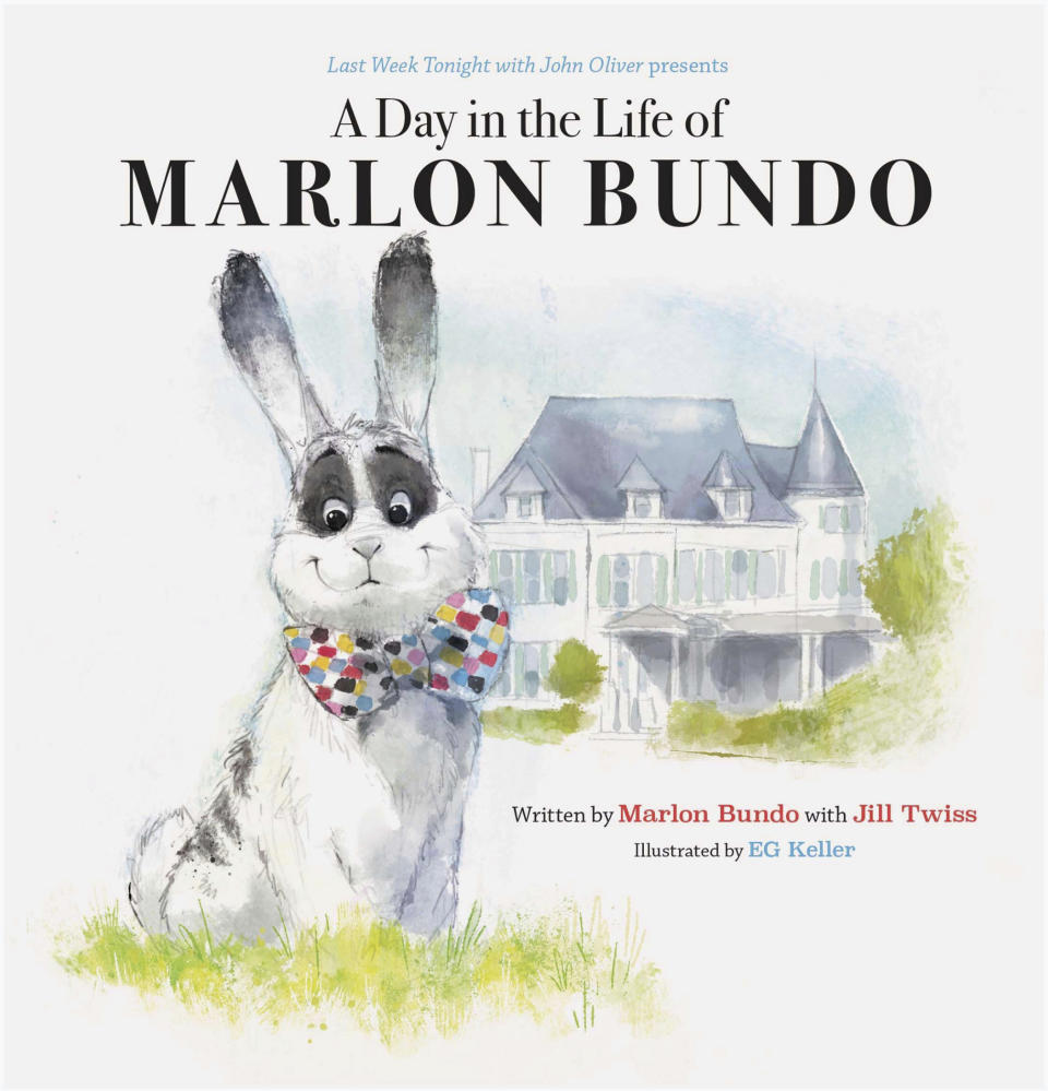 La portada del libro "Last Week Tonight With John Oliver Presents A Day in the Life of Marlon Bundo" escrita por Marlon Bundo con Jill Twiss e ilustrado por EG Keller en una imagen proporcionada por Chronicle Books. El libro está entre los 10 con más quejas de 2019, de acuerdo con la Asociación de Bibliotecas de los Estados Unidos. (Chronicle Books via AP)