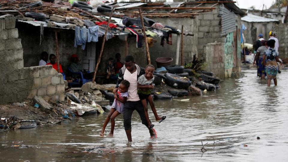 The death toll in Mozambique has climbed to 417 after Cyclone Idai. Source: Reuters