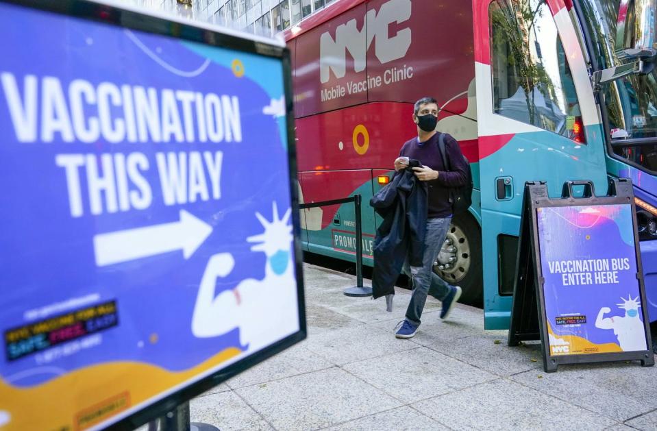 <span class="caption">New York City's vaccine mandates are unaffected by the court ruling.</span> <span class="attribution"><a class="link " href="https://newsroom.ap.org/detail/VirusOutbreakNYCVaccineMandate/b861c05810224abcaea350d87f73ec09/photo?Query=vaccine%20mandate&mediaType=photo&sortBy=arrivaldatetime:desc&dateRange=Anytime&totalCount=823&currentItemNo=32" rel="nofollow noopener" target="_blank" data-ylk="slk:AP Photo/Mary Altaffer;elm:context_link;itc:0;sec:content-canvas">AP Photo/Mary Altaffer</a></span>