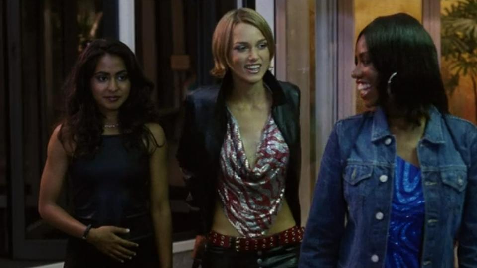 Keira Knightley, Shaznay Lewis, and Parminder Nagra