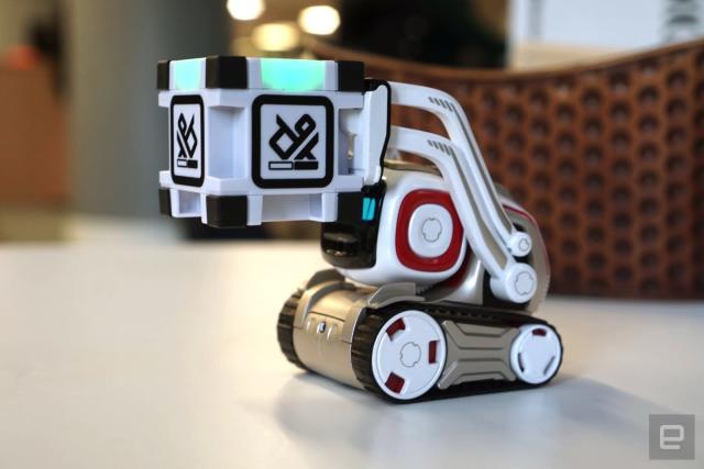 Anki's adorable Cozmo robot is hard not to love