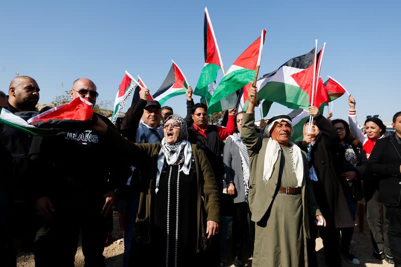 Protest in the Bedouin village of Al-Khan Al-Ahmar