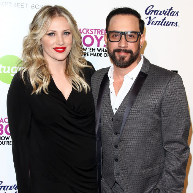 Rochelle Deanna y AJ McLean credit:Bang Showbiz