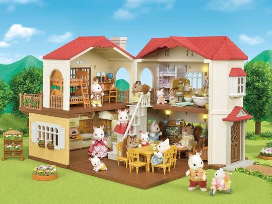 This Sylvanian Families home would have taken pride of place in my bedroom when I was a kid. It's 50% off!