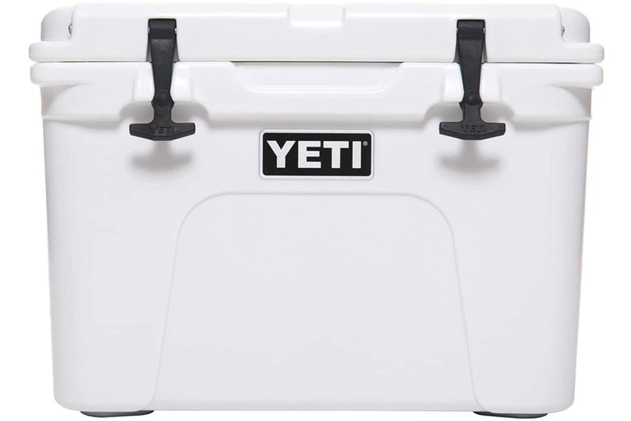 Yeti Tundra 35 Cooler