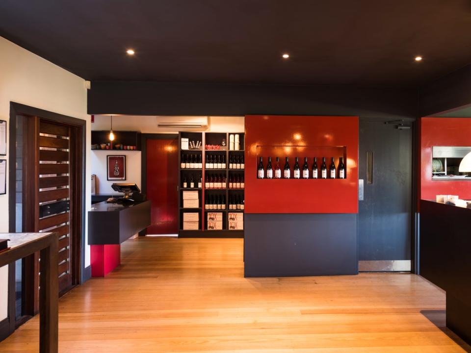 Ten Minutes by Tractor is a boutique winery with a renowned fine-dining restaurant (visitmelbourne.com)