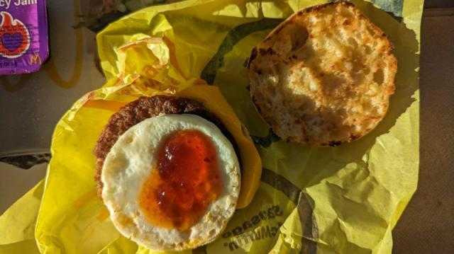 McDonald's new Mambo sauce: Review - Axios Washington D.C.