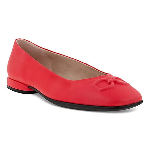 Supportive but stylish, these also come in a striking fuchsia. (Ecco)