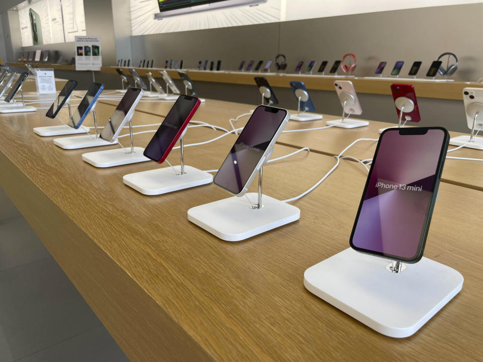 Photo by: STRF/STAR MAX/IPx 2022 7/30/22 Atmosphere at an Apple Store in Greenwich, Connecticut. Here iphone 13's are seen on display.