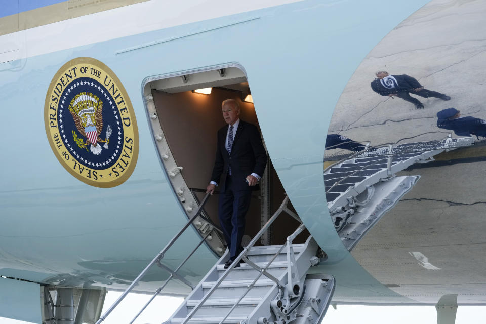 President Joe Biden walks down the steps of Air Force One at John F. Kennedy International Airport in New York, Sunday, Sept. 17, 2023. Biden is in New York to attend the United Nations General Assembly and attend fundraisers. (AP Photo/Susan Walsh)