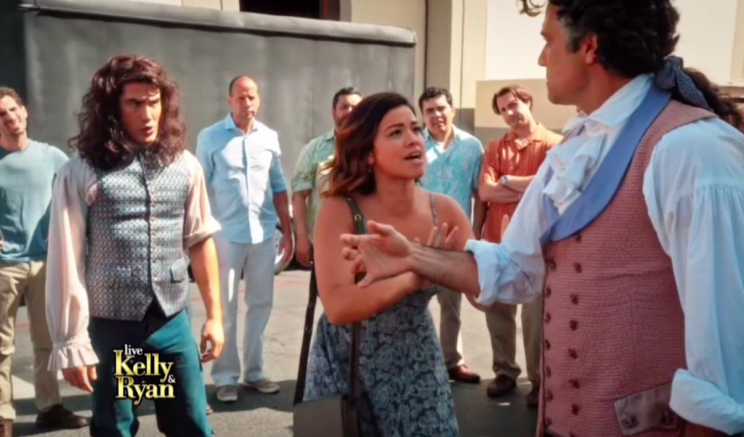 Francisco San Martin, Gina Rodriguez, and Rogelio De La Vega in “Jane the Virgin.” (Photo: The CW Network)