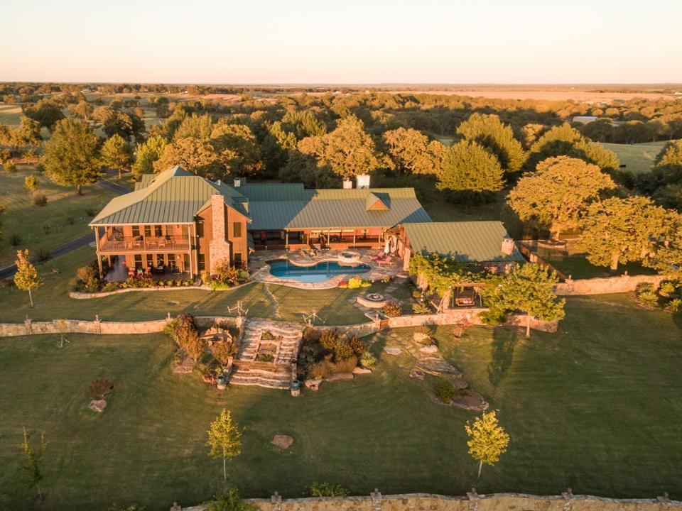 A view of Terry Bradshaw's house on his Oklahoma ranch.