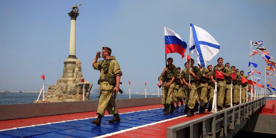 russian troops crimea