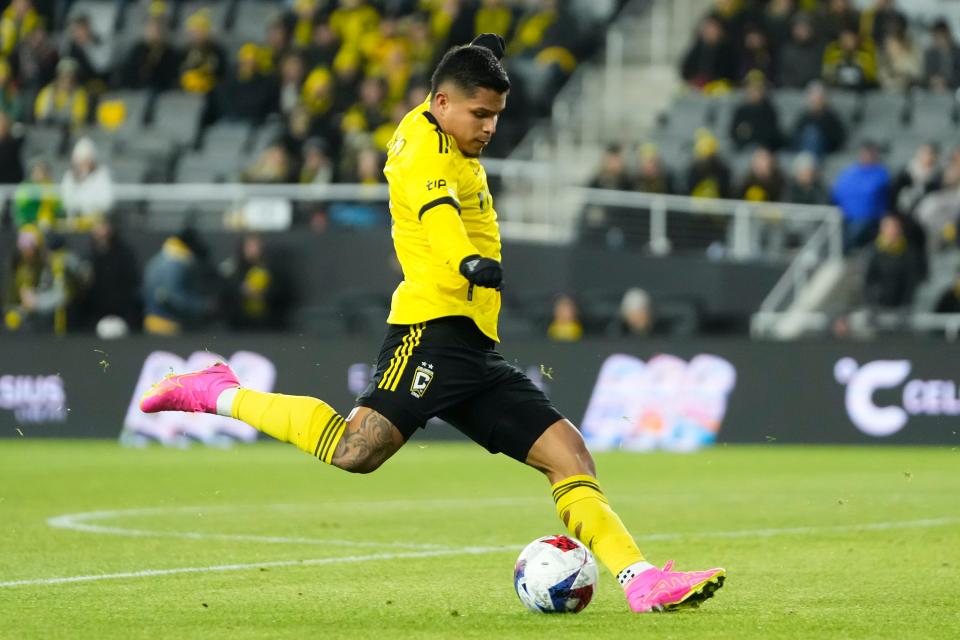 Columbus Crew forward Cucho Hernandez (9) shoots during the second half of the first round MLS Cup Playoffs matchup against Atlanta United at Lower.com Field.