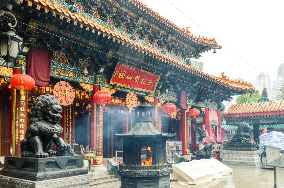 Wong Tai Sin Temple is a well-known shrine and major tourist attraction in Hong Kong dedicated to Wong Tai Sin, or the Great Immortal Wong. (Photo: Gettyimages)