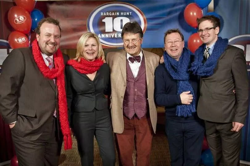 The Bargain Hunt experts