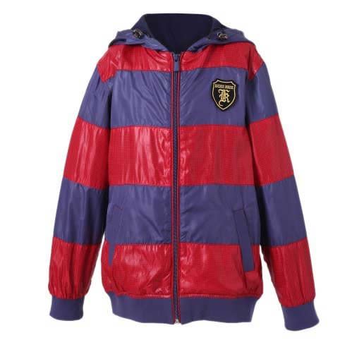 <a href="http://www.cpsc.gov/en/Recalls/2016/Belle-Investment-Recalls-Richie-House-Boys-Jackets/" target="_blank">Items recalled</a>:&nbsp;Belle Investment recalled two styles of its&nbsp;Richie House Boys&rsquo; jackets.<br /><br />Reason:&nbsp;The&nbsp;drawstrings in the hood and at the bottom can become entangled or caught on playground slides, hand rails, school bus doors or other moving objects, posing a strangulation and/or entanglement hazard to children.