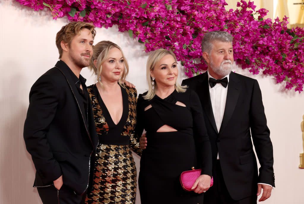 hollywood, california march 10 l r ryan gosling, mandi gosling, donna gosling, and valerio attanasio attend the 96th annual academy awards on march 10, 2024 in hollywood, california photo by mike coppolagetty images